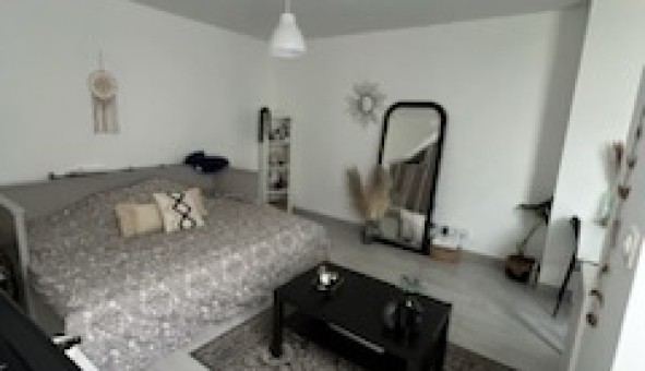 Logement tudiant Location Studio Vide Reims (51100)