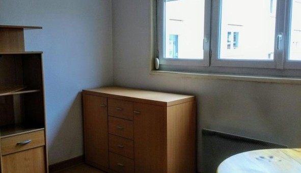 Logement tudiant Studio à Reims (51100)