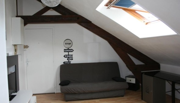 Logement tudiant Location Studio Vide Reims (51100)