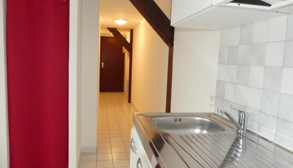 Logement tudiant Studio à Reims (51100)
