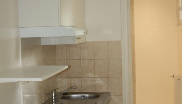 Logement tudiant Studio à Reims (51100)