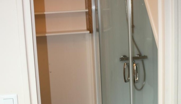 Logement tudiant Location Studio Vide Reims (51100)