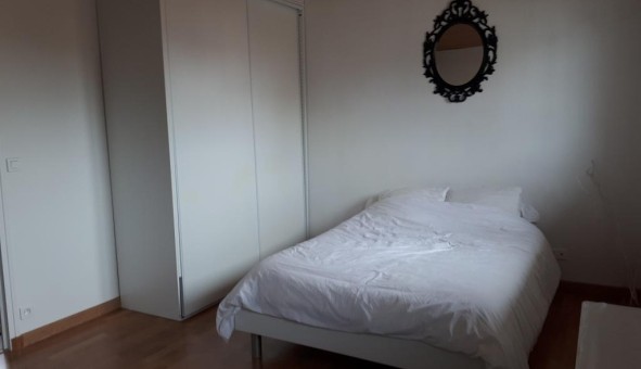 Logement tudiant Location Studio Vide Reims (51100)