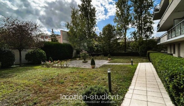 Logement tudiant Location Studio Meublé Reims (51100)