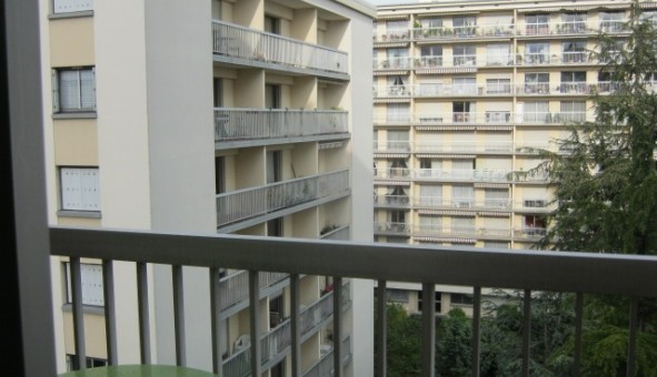 Logement �tudiant Studio &agrave; Reims (51100)