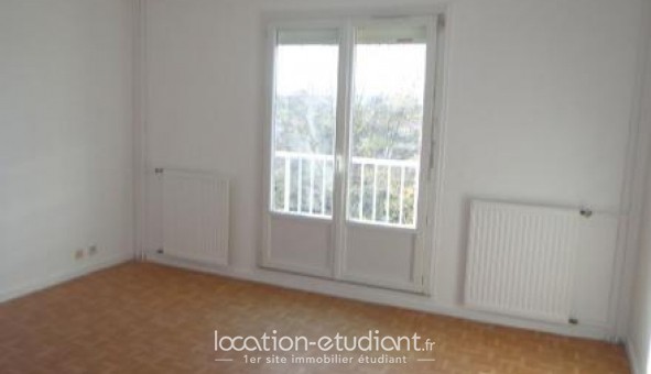 Logement tudiant Studio à Rillieux la Pape (69140)