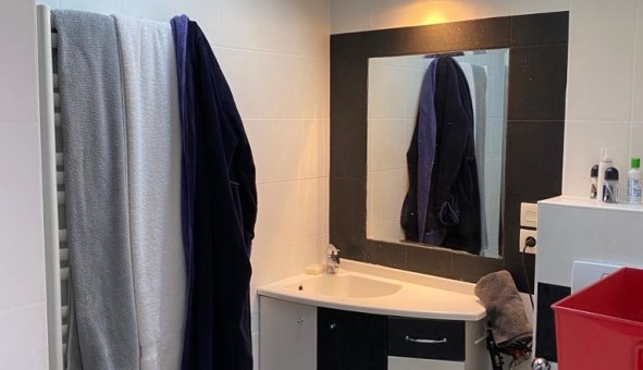 Logement �tudiant Studio &agrave; Rillieux la Pape (69140)