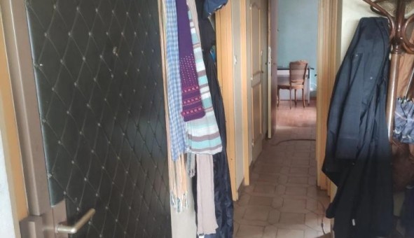 Logement �tudiant Studio &agrave; Rillieux la Pape (69140)