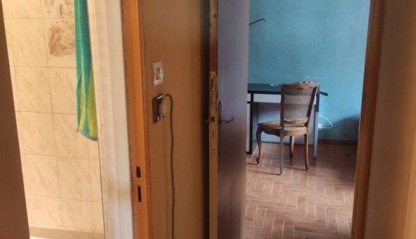 Logement �tudiant Studio &agrave; Rillieux la Pape (69140)