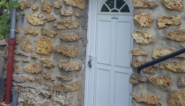 Logement tudiant Studio à Ris Orangis (91000)