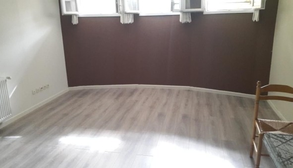 Logement �tudiant Studio &agrave; Ris Orangis (91000)