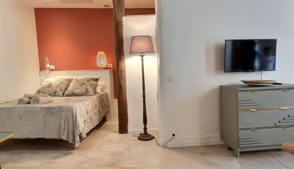 Logement tudiant Location Studio Vide Rognes (13840)