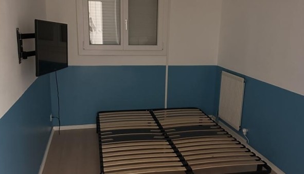 Logement tudiant Studio à Roissy en Brie (77680)