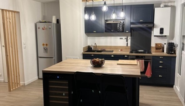 Logement tudiant Studio à Roissy en Brie (77680)