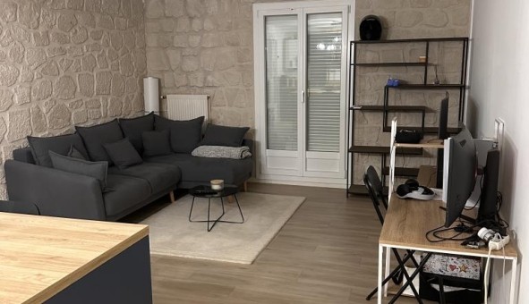 Logement tudiant Studio à Roissy en Brie (77680)