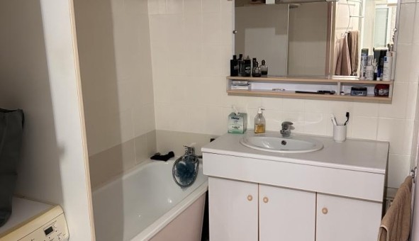 Logement tudiant Studio à Roissy en Brie (77680)