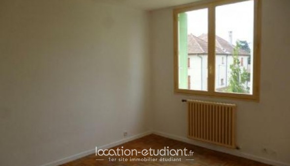 Logement tudiant Studio à Romans sur Isre (26100)