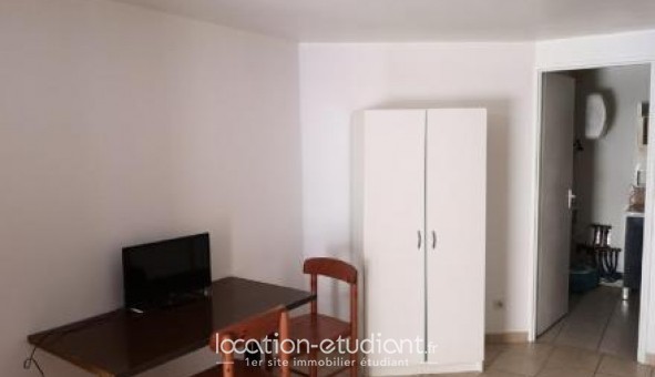 Logement tudiant Studio à Romans sur Isre (26100)