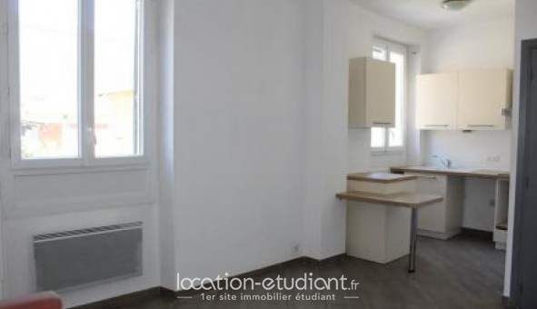 Logement tudiant Studio à Roquebillire (06450)