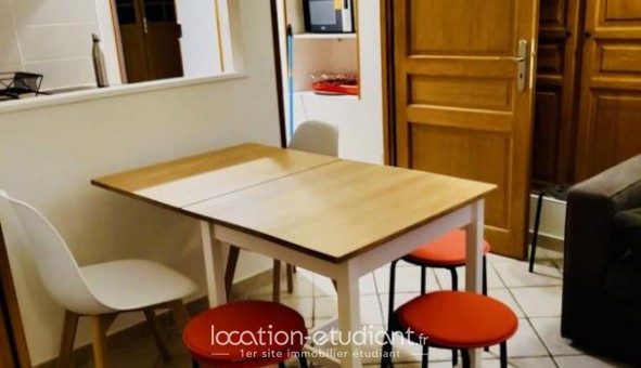 Logement tudiant Studio à Roquemaure (30150)