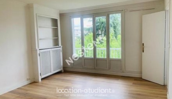 Logement tudiant Studio à Rosny sous Bois (93110)