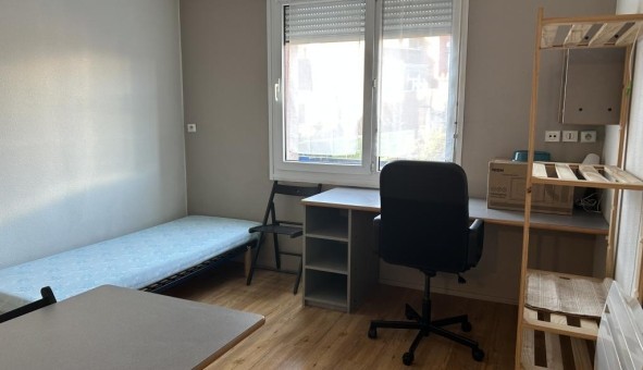 Logement tudiant Studio à Roubaix (59100)