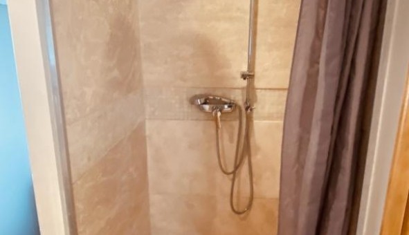 Logement tudiant Studio à Roubaix (59100)