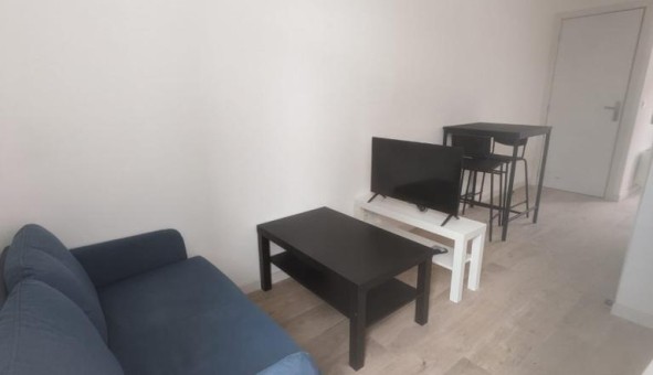 Logement tudiant Location Studio Vide Roubaix (59100)