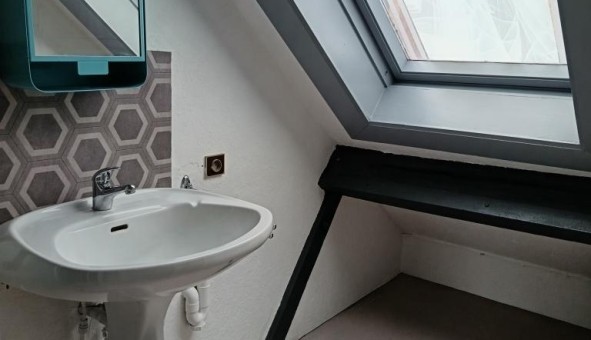 Logement tudiant Studio à Roubaix (59100)
