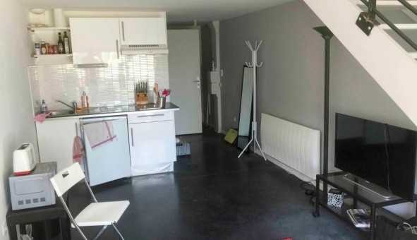 Logement étudiant Location Studio Vide Roubaix (59100)