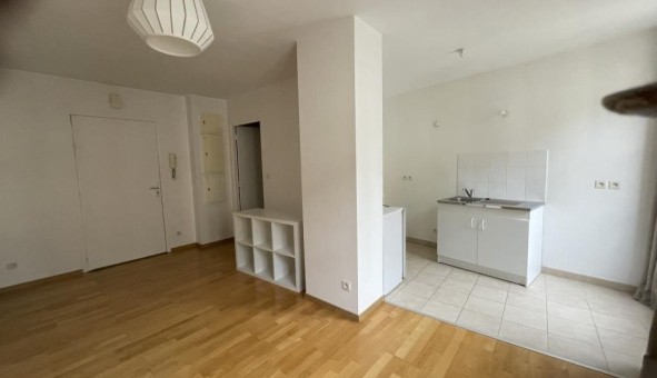 Logement tudiant Location Studio Vide Rouen (76100)