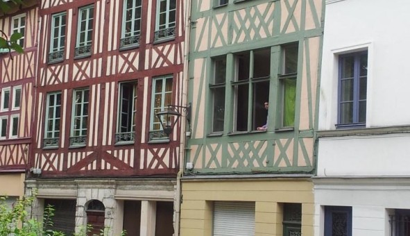Logement tudiant Location Studio Vide Rouen (76100)