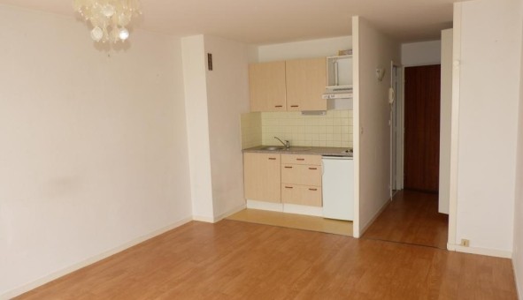 Logement tudiant Location Studio Vide Rouen (76100)