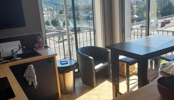 Logement tudiant Location Studio Vide Rouen (76100)