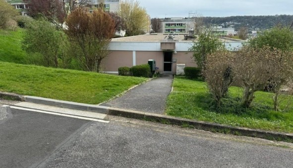 Logement tudiant Studio à Rouen (76100)