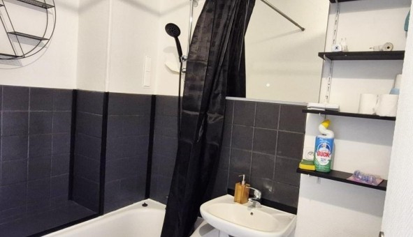 Logement �tudiant Studio &agrave; Rouen (76100)