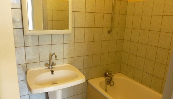 Logement �tudiant Studio &agrave; Rouen (76100)