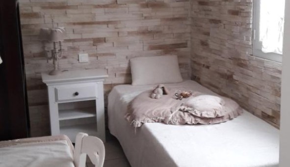 Logement étudiant Location Studio Vide Royan (17200)