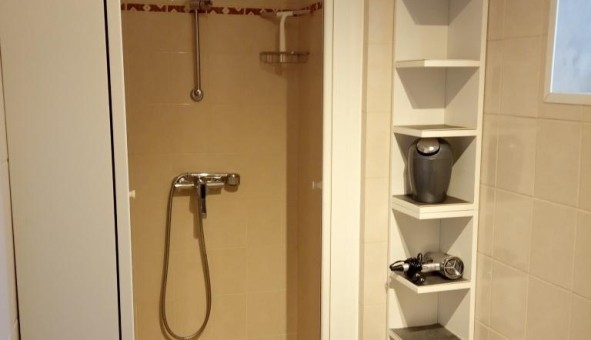 Logement �tudiant Studio &agrave; Royat (63130)