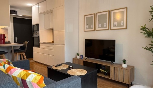 Logement �tudiant Location Studio Vide Rueil Malmaison (92500)