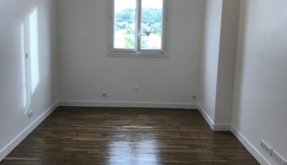 Logement �tudiant Studio &agrave; Rueil Malmaison (92500)