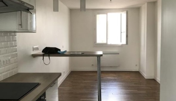 Logement �tudiant Studio &agrave; Rueil Malmaison (92500)