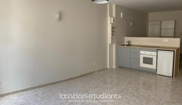 Logement tudiant Studio à Saint Amour (39160)