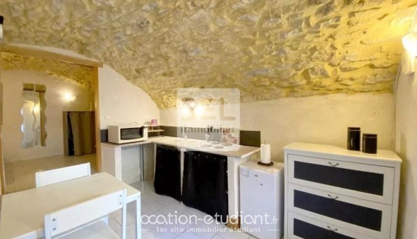 Logement �tudiant Studio &agrave; Saint Andr� de Roquepertuis (30630)