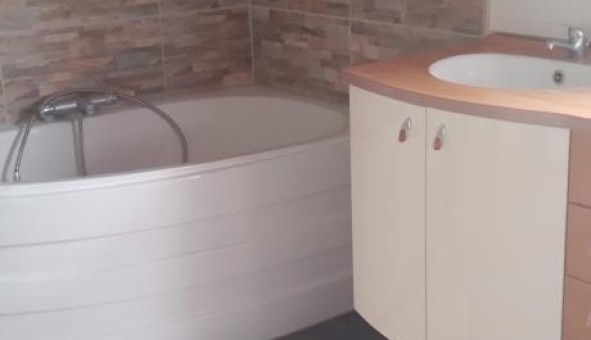 Logement tudiant Studio à Saint Aubin de Mdoc (33160)
