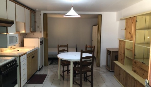 Logement tudiant Studio à Saint Avertin (37550)