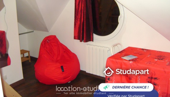 Logement tudiant Studio à Saint Barthlemy d'Anjou (49124)
