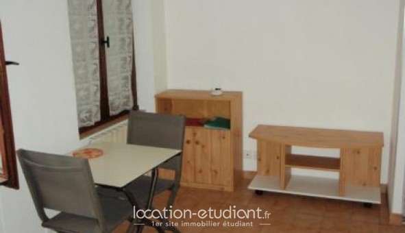 Logement tudiant Studio à Saint Barthlemy de Vals (26240)