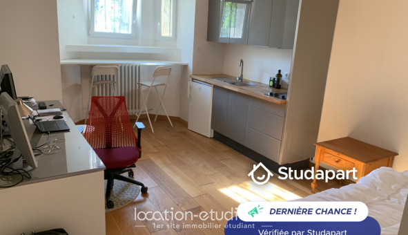Logement tudiant Location Studio Meublé Saint Cloud (92210)