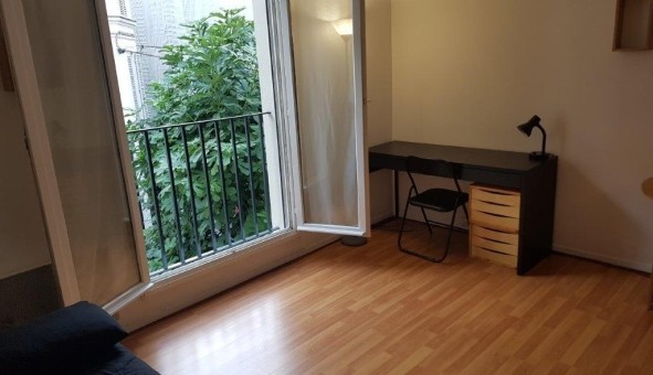 Logement �tudiant Studio &agrave; Saint Cloud (92210)